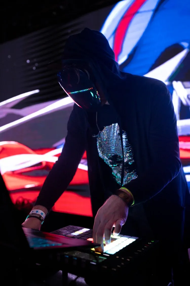 brian botkiller live