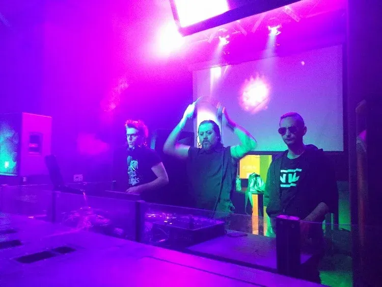 brian botkiller live