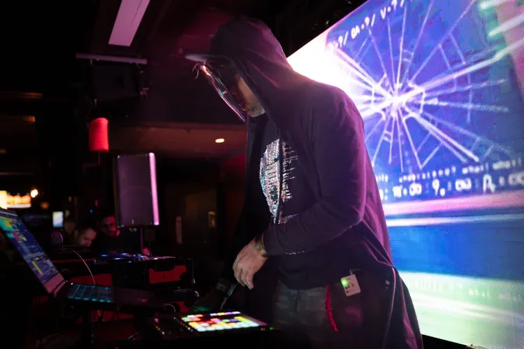 brian botkiller live