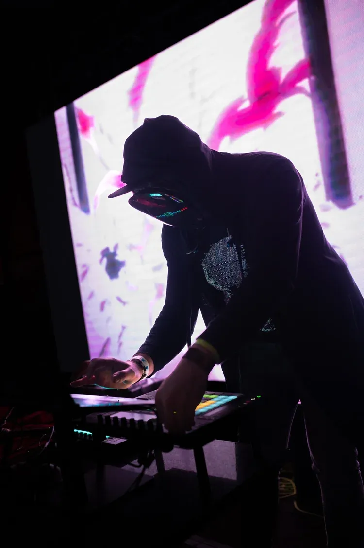 brian botkiller live