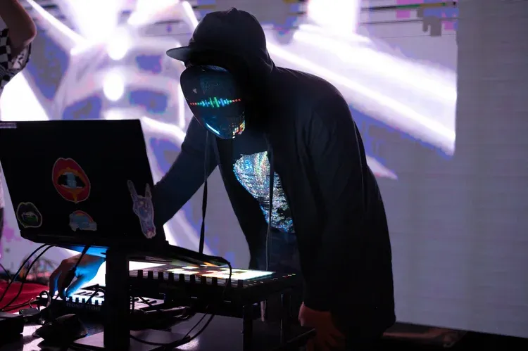 brian botkiller live